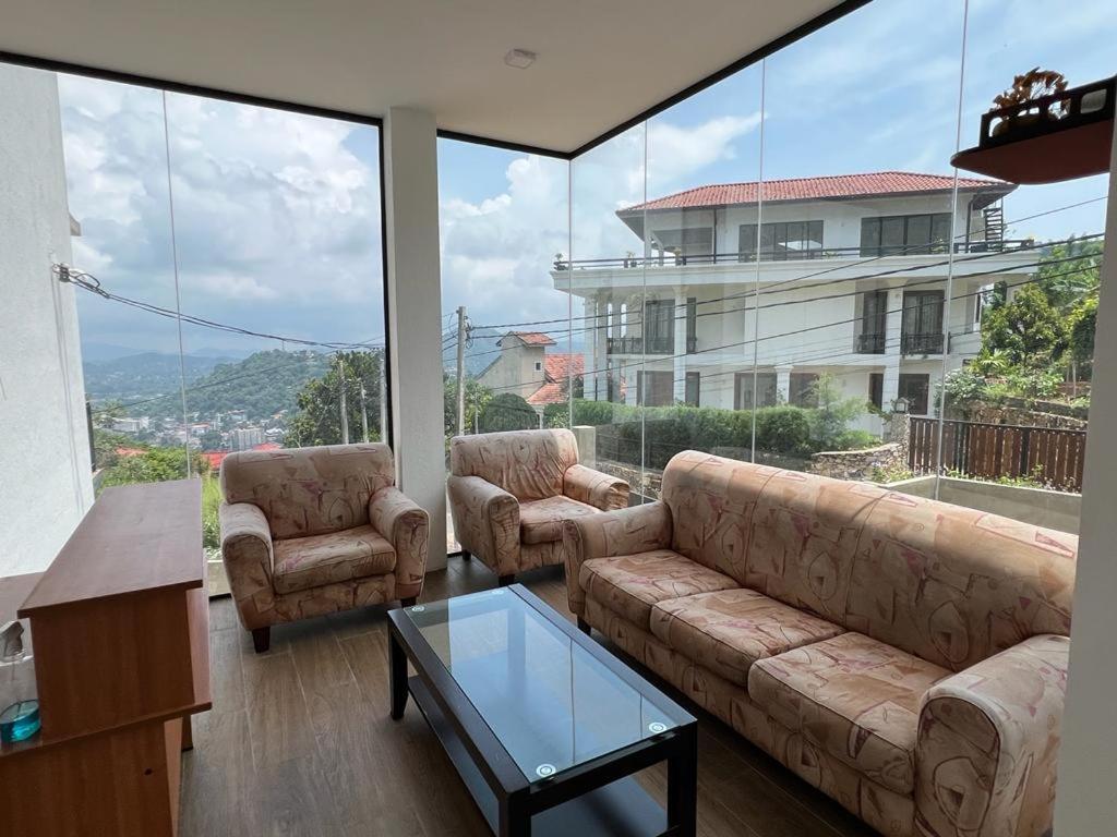 Hotel Kandyan View "Free Pickup From Kandy City" Extérieur photo